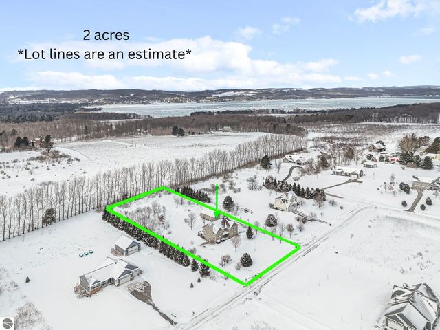 1474 S Montmorency Lane, Suttons Bay, MI 49682