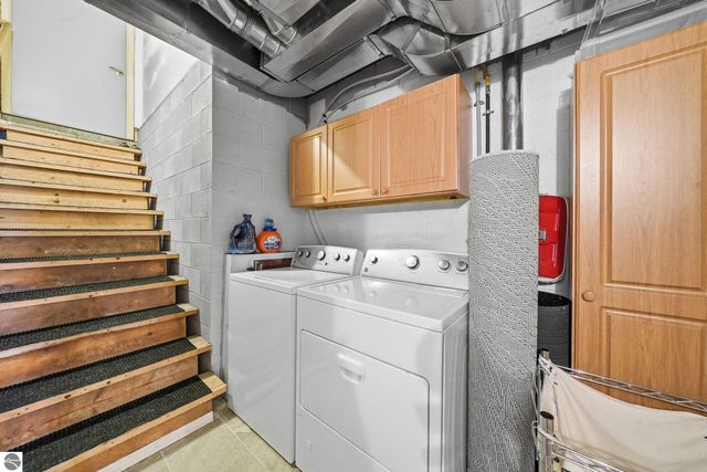 1474 S Montmorency Lane, Suttons Bay, MI 49682