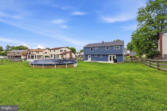 26 GILES LN, Aston, PA 19014