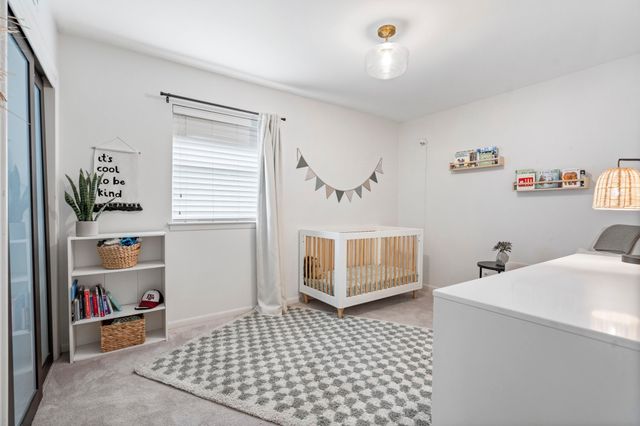 10631 Larchfield Lane, Dallas, TX 75238