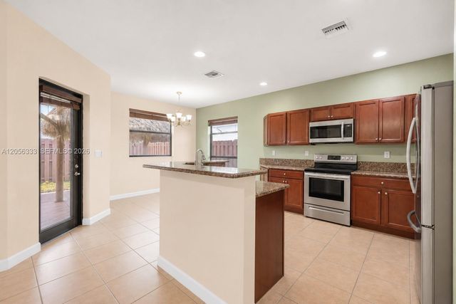 10445 SW 226th St, Cutler Bay, FL 33190