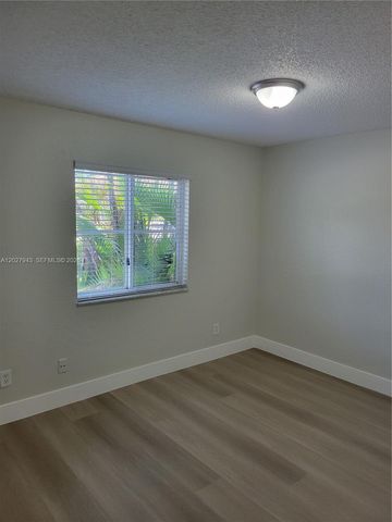11408 SW 17th Ct, Miramar, FL 33025