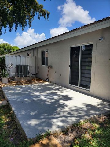 11408 SW 17th Ct, Miramar, FL 33025