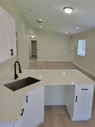 11408 SW 17th Ct, Miramar, FL 33025