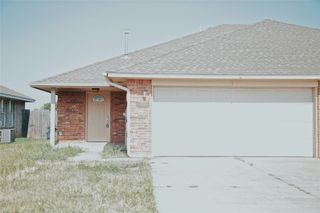 1720 W Palm Place, Oklahoma City, OK 73128