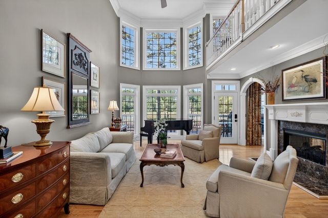 2992 Pignatelli Crescent, Mount Pleasant, SC 29466