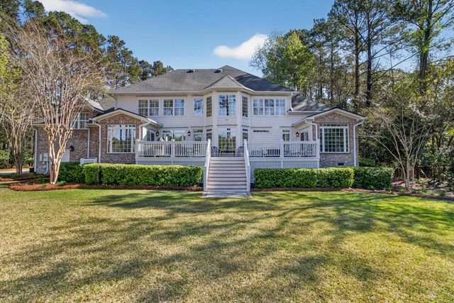 2992 Pignatelli Crescent, Mount Pleasant, SC 29466