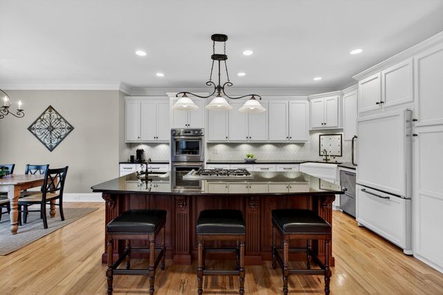 2992 Pignatelli Crescent, Mount Pleasant, SC 29466