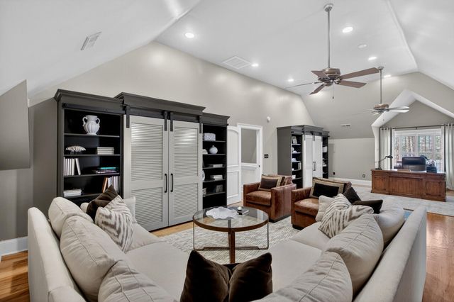 2992 Pignatelli Crescent, Mount Pleasant, SC 29466