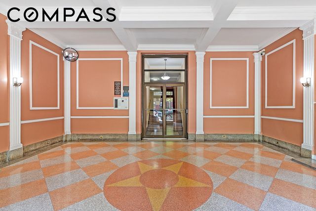 7901 35th Ave Apt 5C, New York City, NY 11372