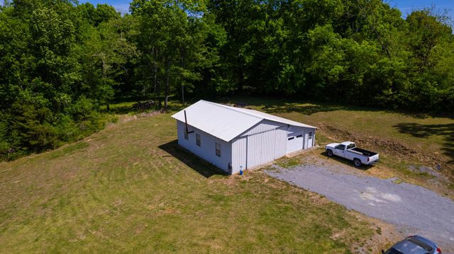 507 New Center Church Rd, Shelbyville, TN 37160