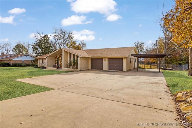 2621 Chuckwa Street, Durant, OK 74701