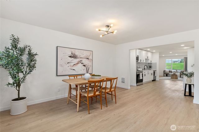 6655 E Tonia Street, Tacoma, WA 98404