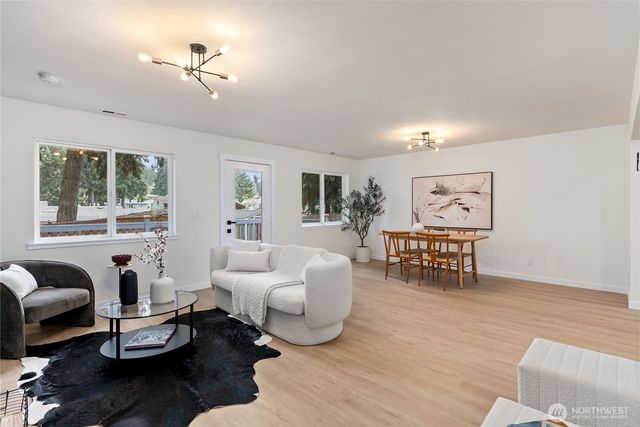 6655 E Tonia Street, Tacoma, WA 98404