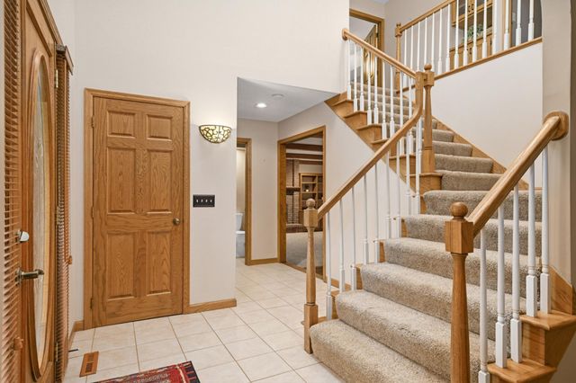 6050 Dallas Lane N, Plymouth, MN 55446