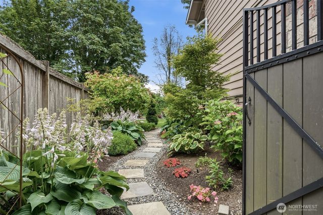 5826 143rd Street SE, Everett, WA 98208