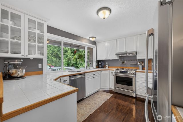 5826 143rd Street SE, Everett, WA 98208