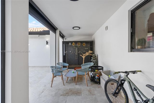 7345 SW 96th St, Pinecrest, FL 33156