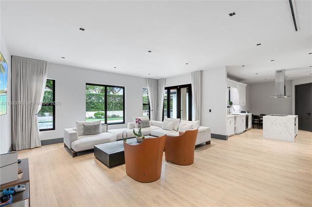 7345 SW 96th St, Pinecrest, FL 33156