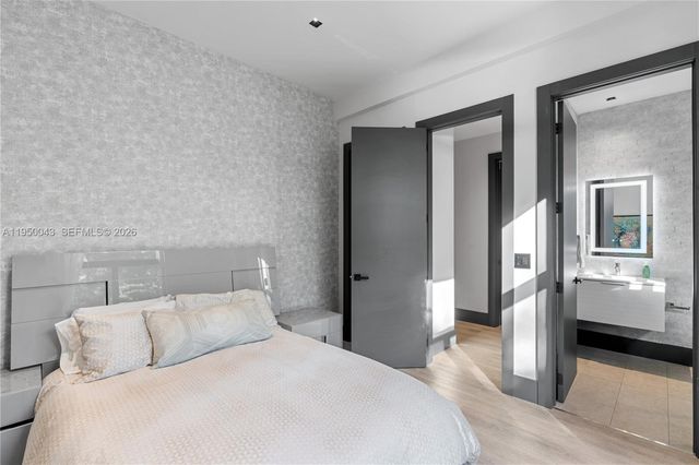 7345 SW 96th St, Pinecrest, FL 33156