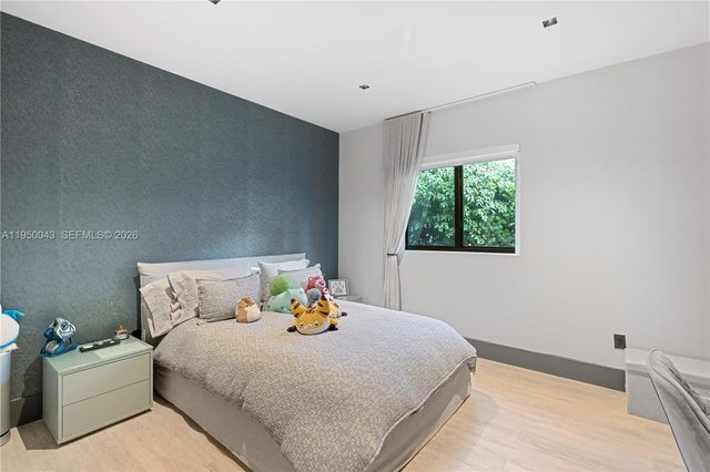 7345 SW 96th St, Pinecrest, FL 33156