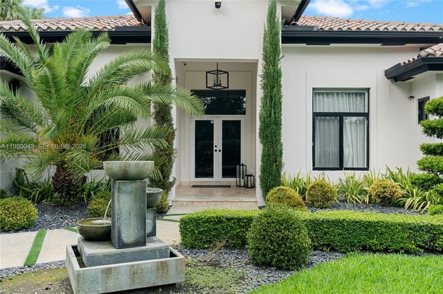 7345 SW 96th St, Pinecrest, FL 33156