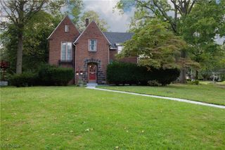 2058 Guadalupe Avenue, Youngstown, OH 44504