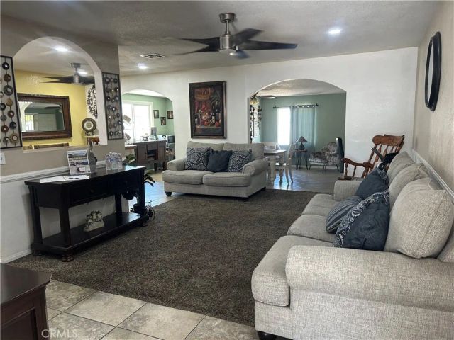 1614 Kirby Court, Redlands, CA 92374