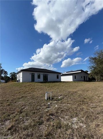 341 Western AVE S, Lehigh Acres, FL 33974