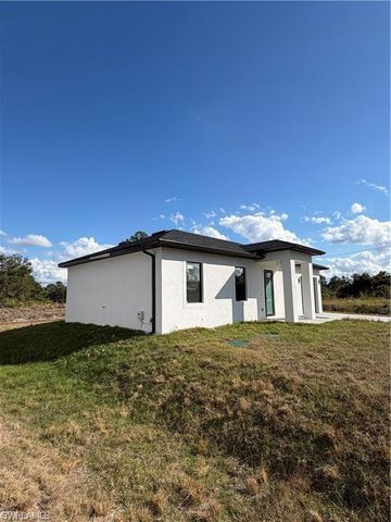 341 Western AVE S, Lehigh Acres, FL 33974