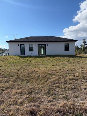 341 Western AVE S, Lehigh Acres, FL 33974