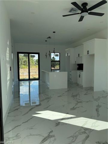 341 Western AVE S, Lehigh Acres, FL 33974