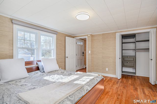 8 Gregory Drive, New Milford, CT 06776