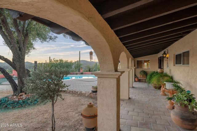 50612 N 295 Avenue, Wickenburg, AZ 85390