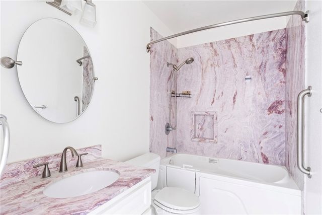 13624 La Jolla F, La Mirada, CA 90638