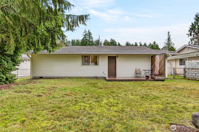 15575 14th Avenue NE, Shoreline, WA 98155