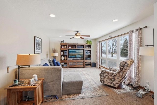 5665 Oak Park Road, Marshall, WI 53559