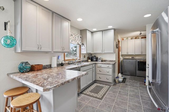 5665 Oak Park Road, Marshall, WI 53559