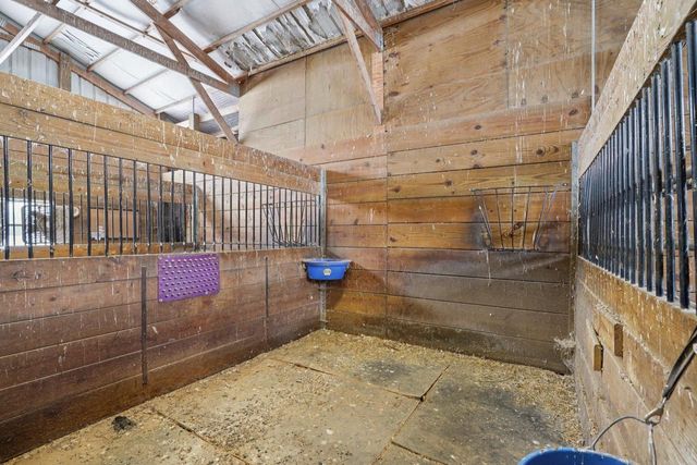 5665 Oak Park Road, Marshall, WI 53559