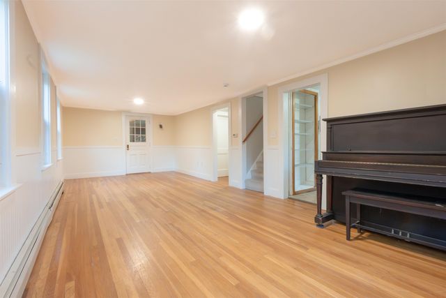 121 Prospect Street, Hinsdale, NH 03451