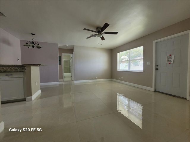 1533 NE 1st Ave 1, Fort Lauderdale, FL 33304