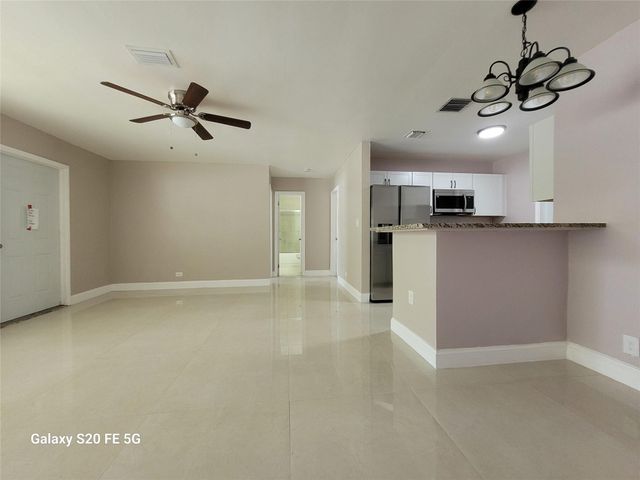 1533 NE 1st Ave 1, Fort Lauderdale, FL 33304