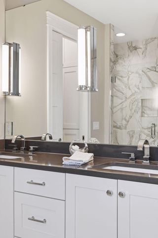 4900 Hawthorne Court, Edina, MN 55436