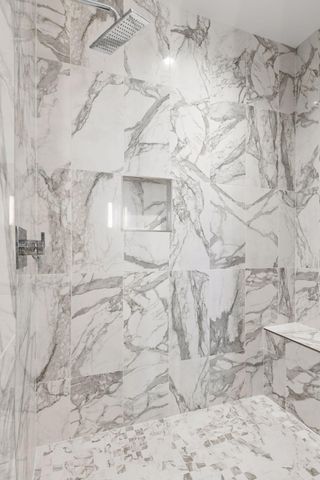 4900 Hawthorne Court, Edina, MN 55436