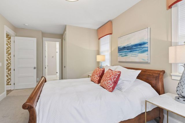 4900 Hawthorne Court, Edina, MN 55436