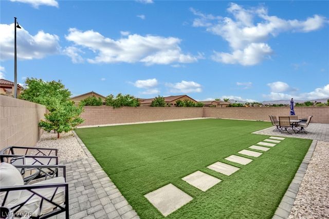 5331 Tavera Cliff Court, Las Vegas, NV 89118