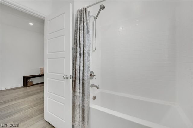 5331 Tavera Cliff Court, Las Vegas, NV 89118