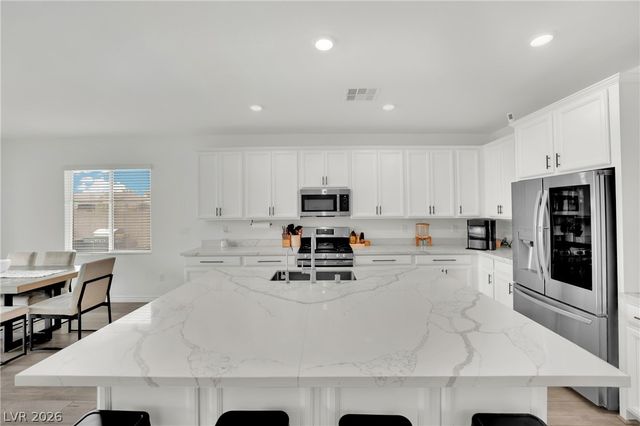 5331 Tavera Cliff Court, Las Vegas, NV 89118