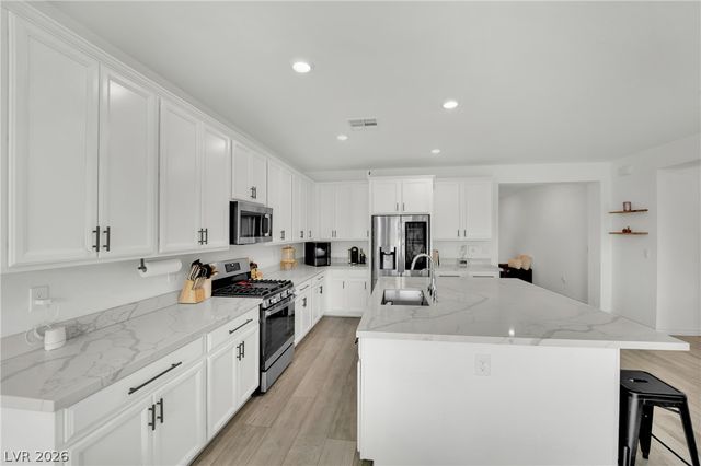 5331 Tavera Cliff Court, Las Vegas, NV 89118