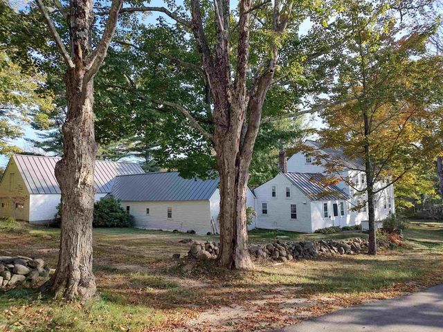 21 Trask Mountain Road, Wolfeboro, NH 03894